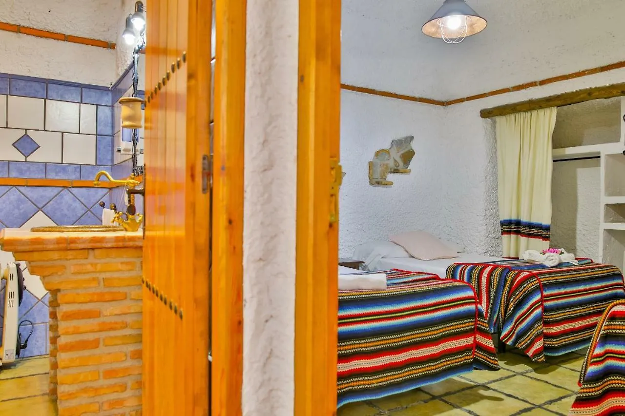 Cuevas El Moral Apartment Castillejar